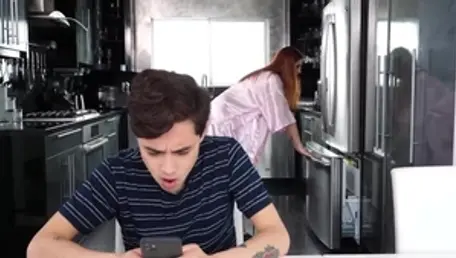 Auntie expose big boobs