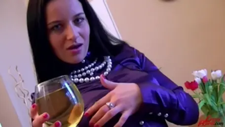 Stepmom Leony Aprill needs plowing hard HD