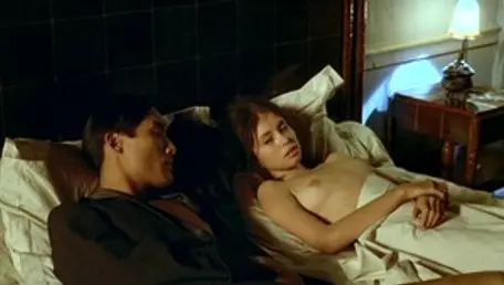 Nailing along with celebrity Jane March