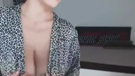 Sex with natural brunette