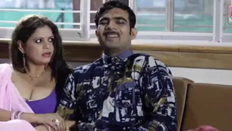 Indian tongue kissing