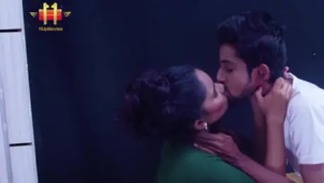 Egyptian stepmom goes in for rough fucking in HD