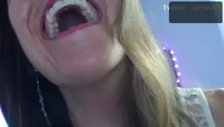 Closeup sloppy fucking escorted by very kinky amateur