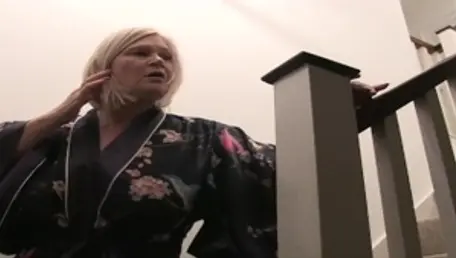 Granny really likes pussy fucking